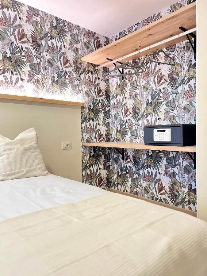 Hostal La Poetisa - Auto Check-In Кульєредо Екстер'єр фото